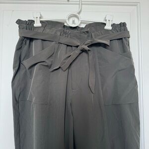 Modern Ambition Paperbag Waist Pants in Gray XL